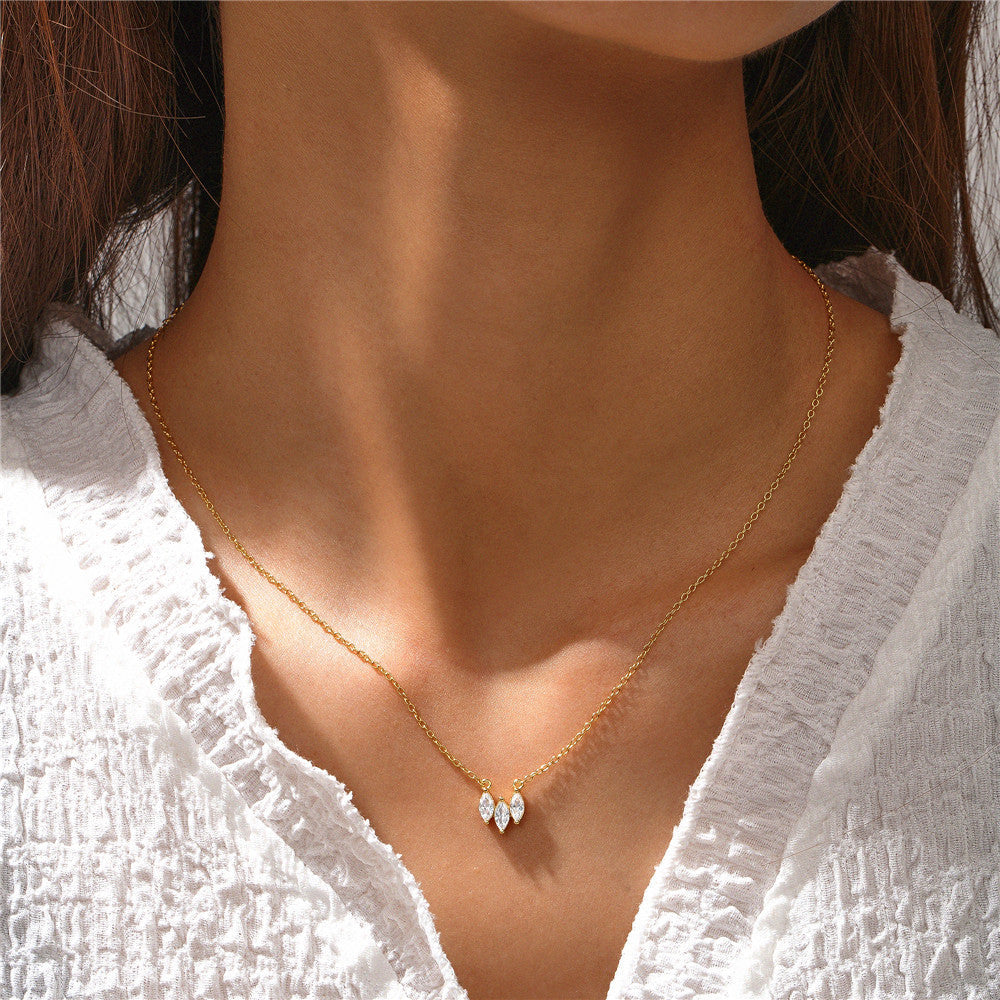 925 Sterling Silver Simple Trendy Crystal Zircon Rhinestone Pendant Necklace For Women