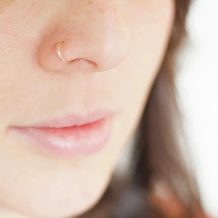Titanium Nose Ring Septum Clicker (0.8x8mm, 20 G A U G E)